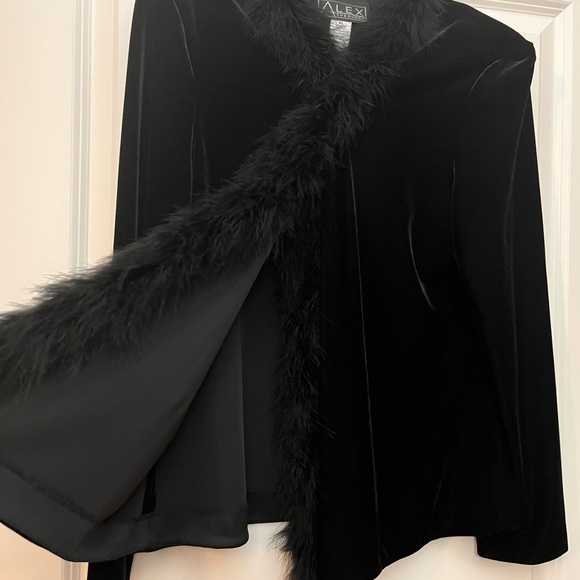 Black Velvet Vintage Jacket - Picture 3 of 3